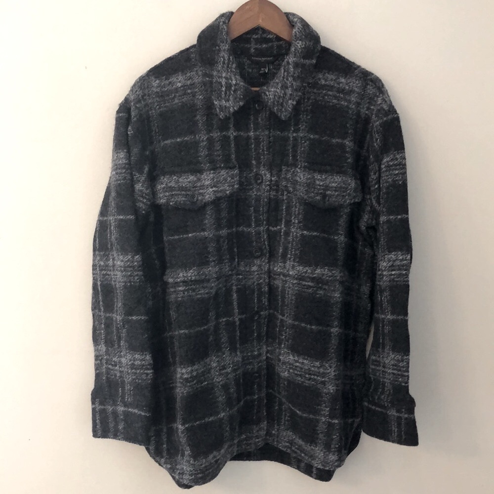 Banana Republic Factory wool blend Shacket Charcoal Gray plaid button up SZ Med